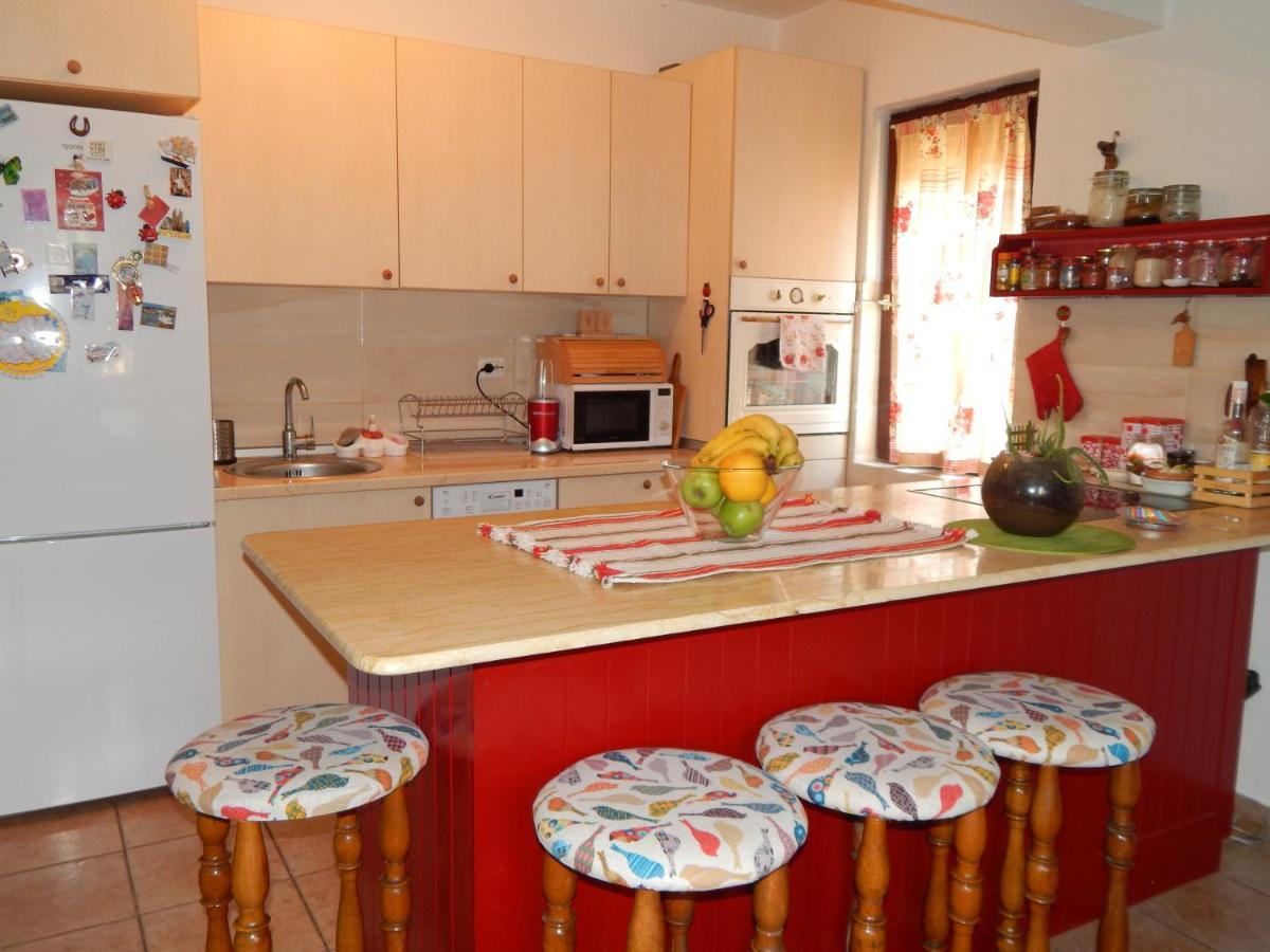 Impeccable Apartment With View In Dolna Matka Üsküp Dış mekan fotoğraf