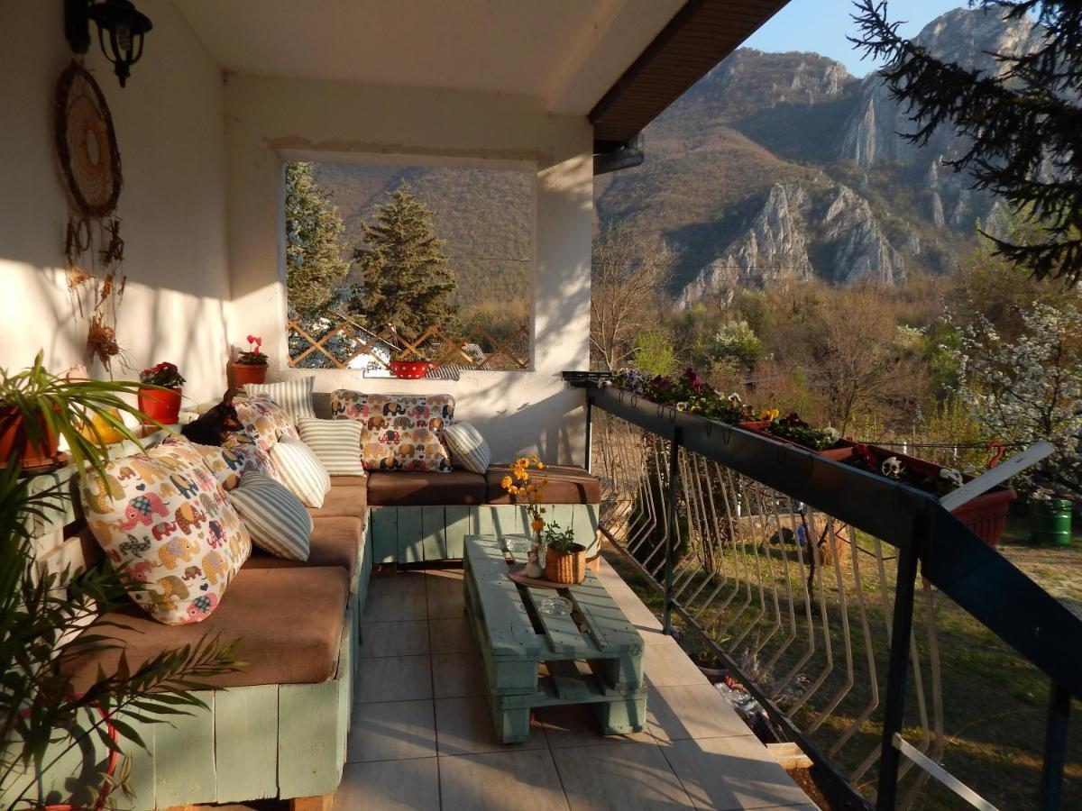 Impeccable Apartment With View In Dolna Matka Üsküp Dış mekan fotoğraf